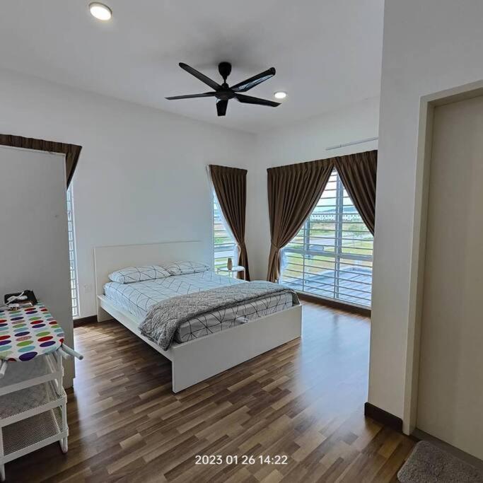 Prima Guest House - Puncak Alam Homestay Mus-Lim Friendly Bandar Puncak Alam Kültér fotó